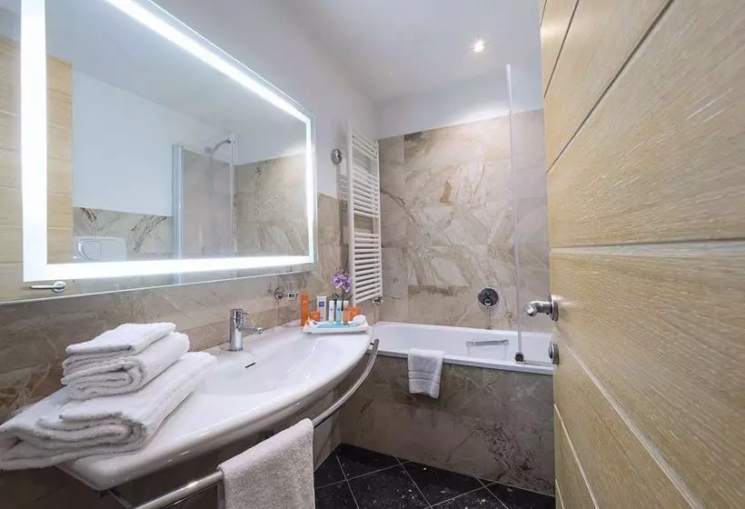 Fotos del hotel Ih S Firenze Business:  6