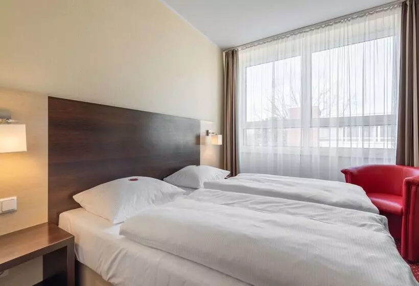 Fotos del hotel Azimut  City South Berlin:  12