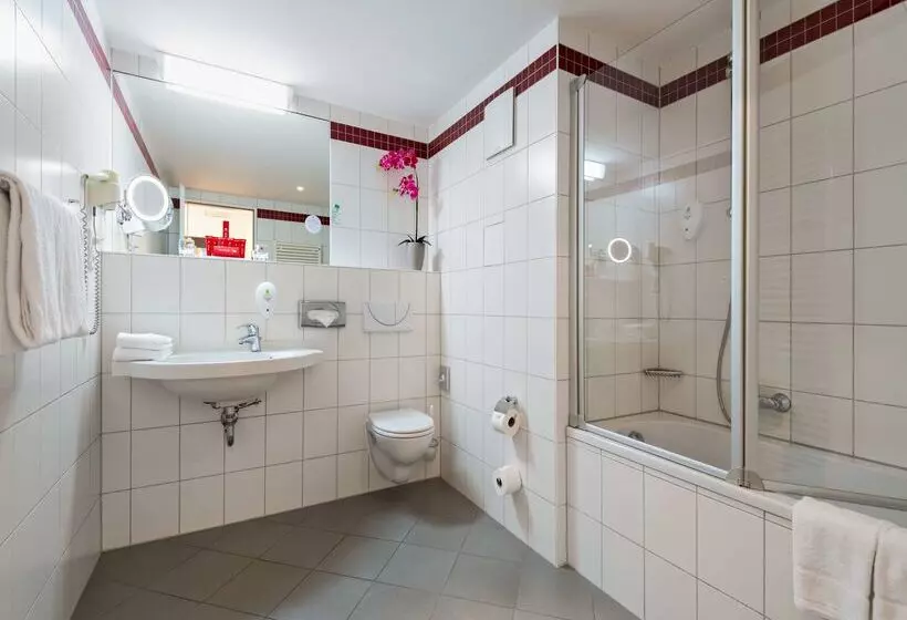 Fotos del hotel Azimut  City South Berlin:  19