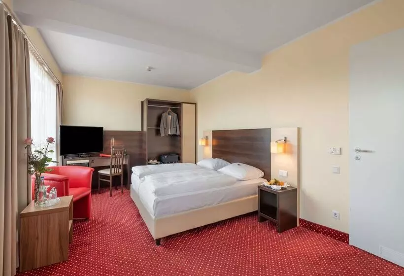 Fotos del hotel Azimut  City South Berlin:  7