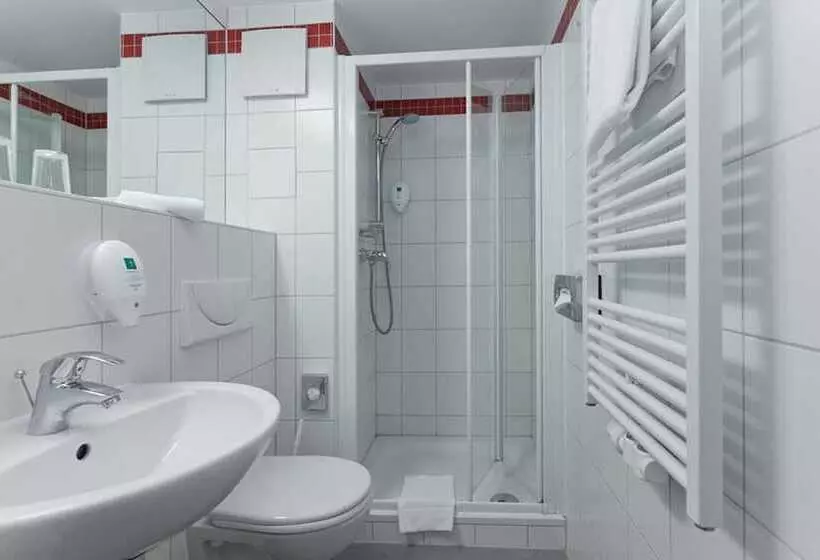 Fotos del hotel Azimut  City South Berlin:  11