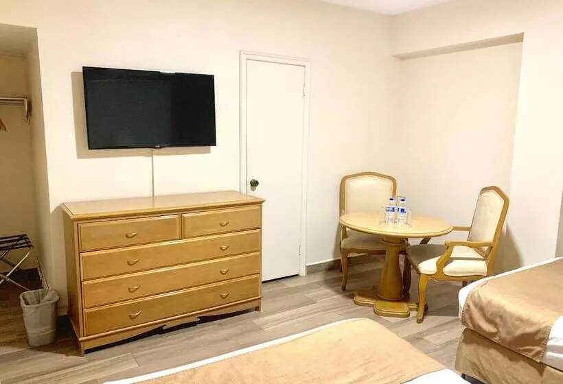 Fotos del hotel Hotel Madero Express:  25