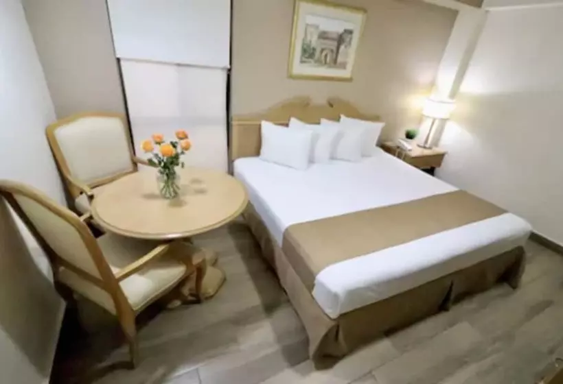 Fotos del hotel Hotel Madero Express:  16