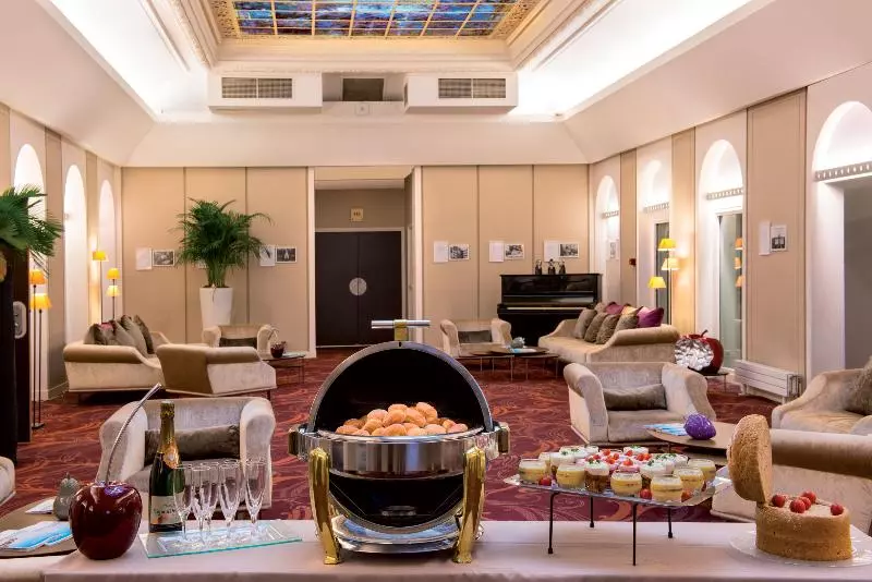 Fotos del hotel Hôtel Vacances Bleues Provinces Opera:  9