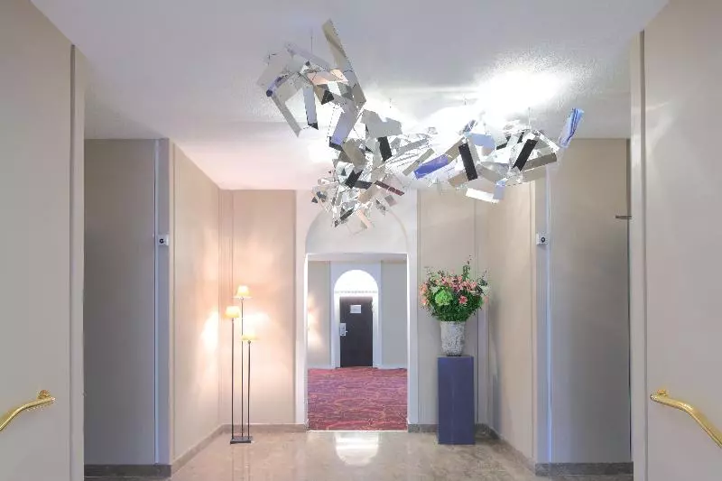 Fotos del hotel Hôtel Vacances Bleues Provinces Opera:  4