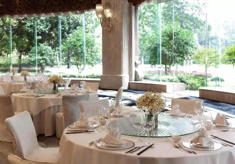 Fotos del hotel Pullman Shanghai Skyway:  24