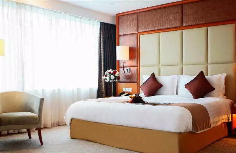 Fotos del hotel Pullman Shanghai Skyway:  12