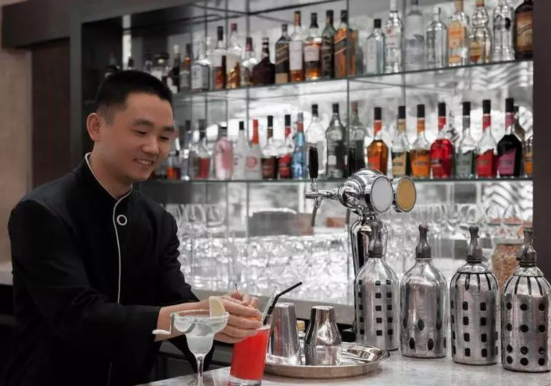 Fotos del hotel Pullman Shanghai Skyway:  7