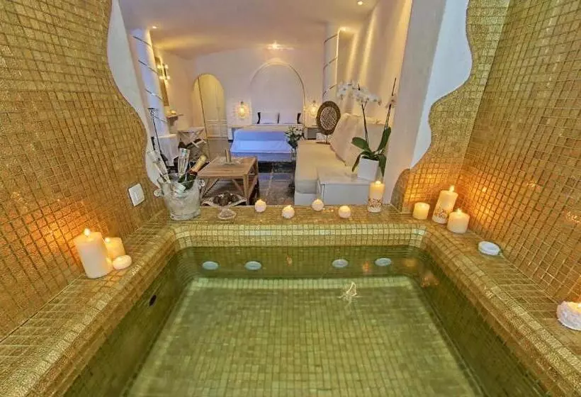 Fotos del hotel Astarte Suites:  11