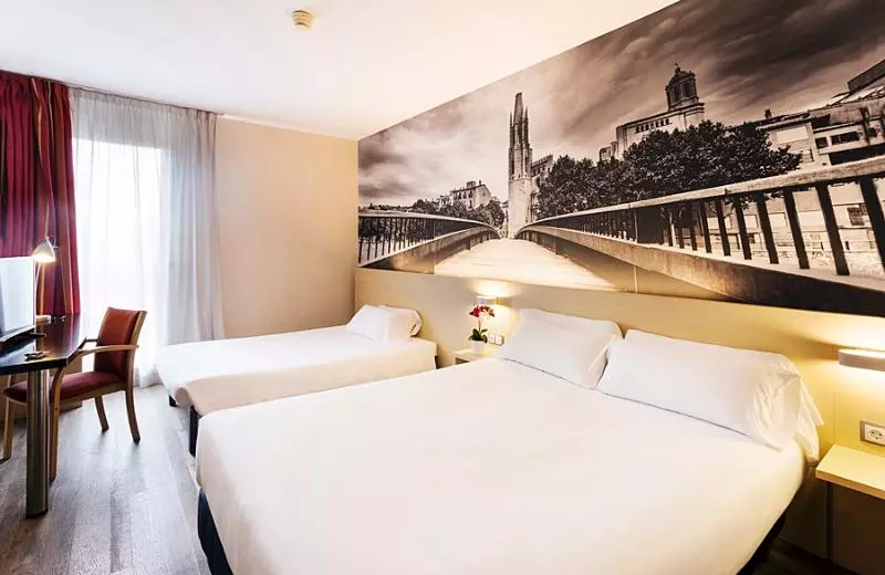 Fotos del hotel B&b Hotel Girona 3:  7