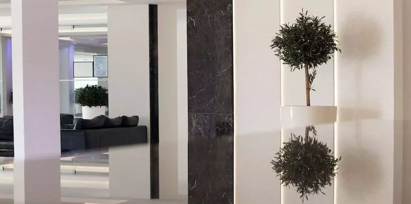 Fotos del hotel Christofinia:  5