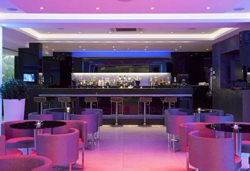 Fotos del hotel Christofinia:  11