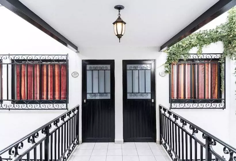 Fotos del hotel Meson De Carolina:  6