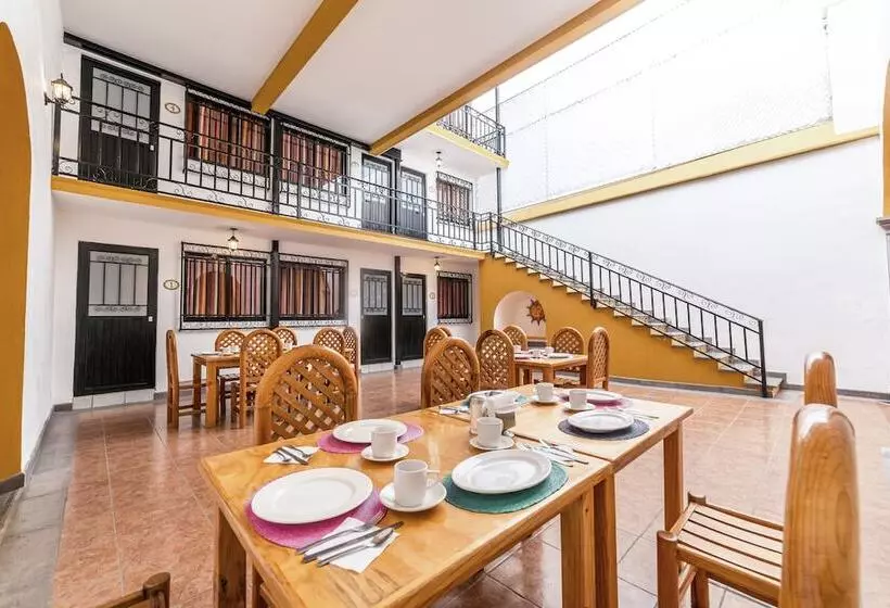 Fotos del hotel Meson De Carolina:  18