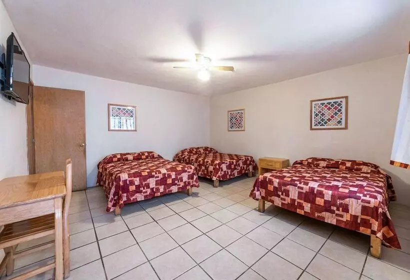 Fotos del hotel Meson De Carolina:  7