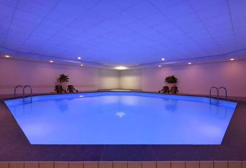 Fotos del hotel Ramada By Wyndham Amsterdam Airport Schiphol:  3