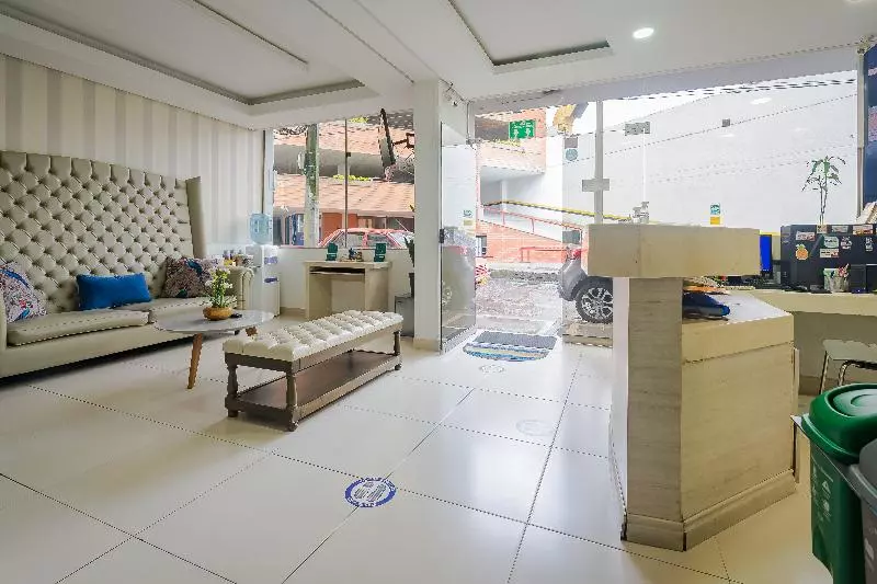 Fotos del hotel Ayenda Leuroz 1259:  6
