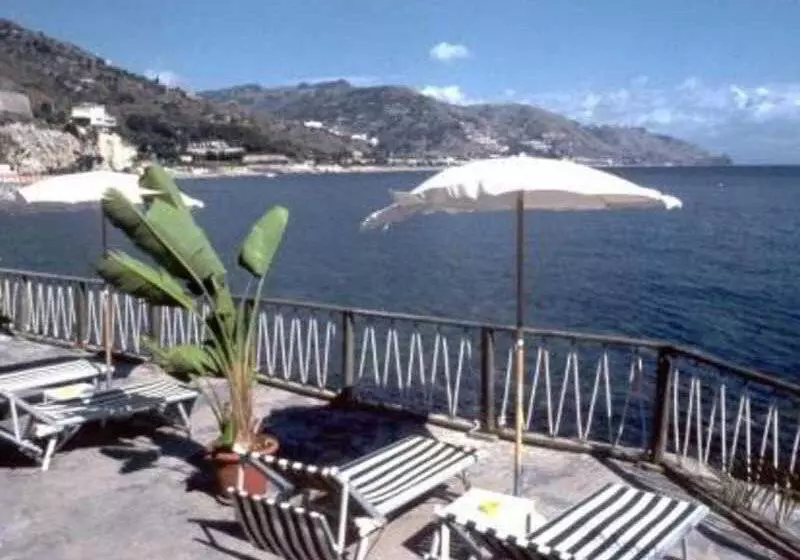 Fotos del hotel Baia Delle Sirene:  7