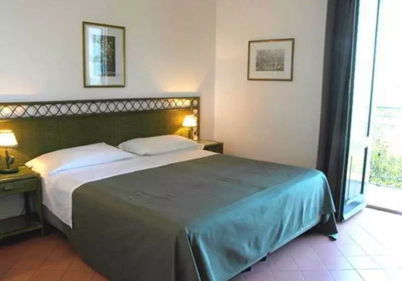 Fotos del hotel Baia Delle Sirene:  15