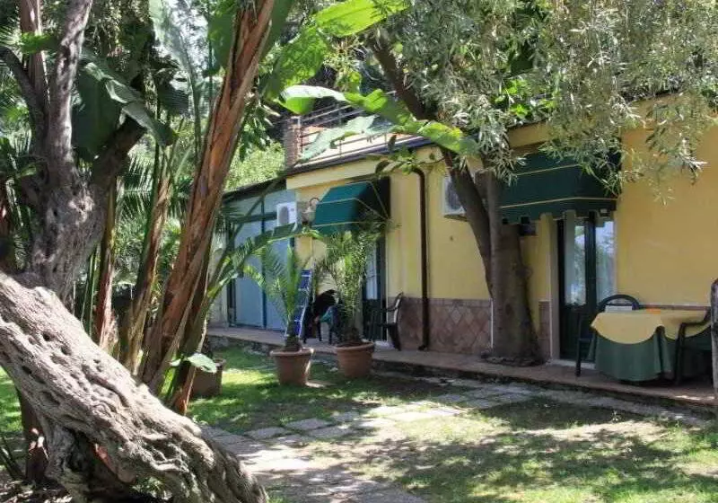 Fotos del hotel Baia Delle Sirene:  6