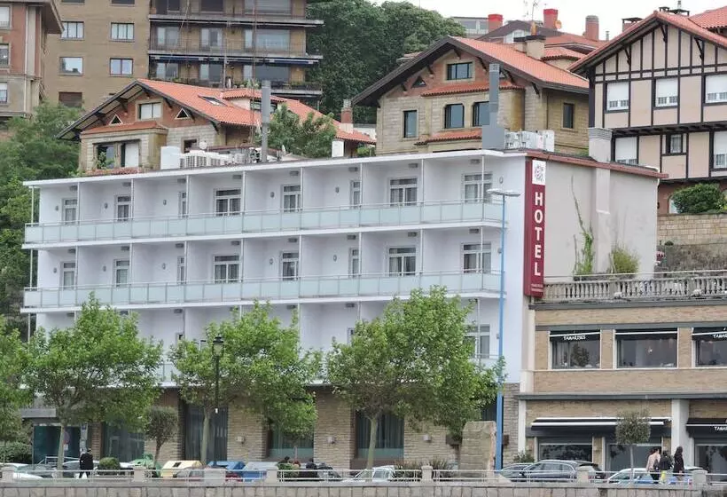 Fotos del hotel Petit Palace Tamarises:  1