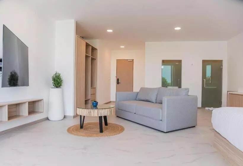 Fotos del hotel Replay Pool Villa Beachfront Samui:  2