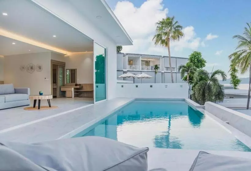 Replay Pool Villa Beachfront Samui