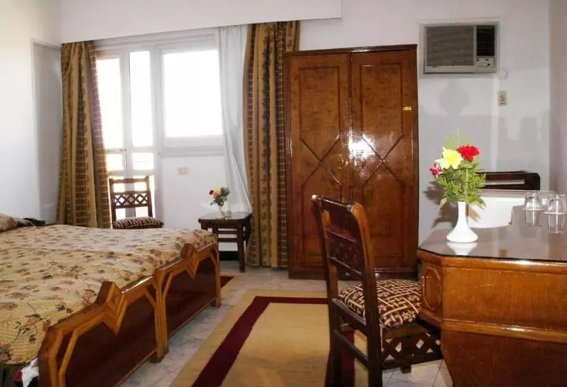 Fotos del hotel Sara:  23