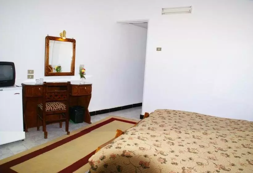 Fotos del hotel Sara:  22