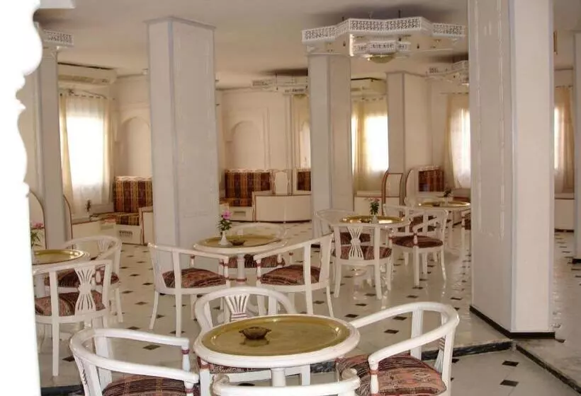 Fotos del hotel Sara:  12