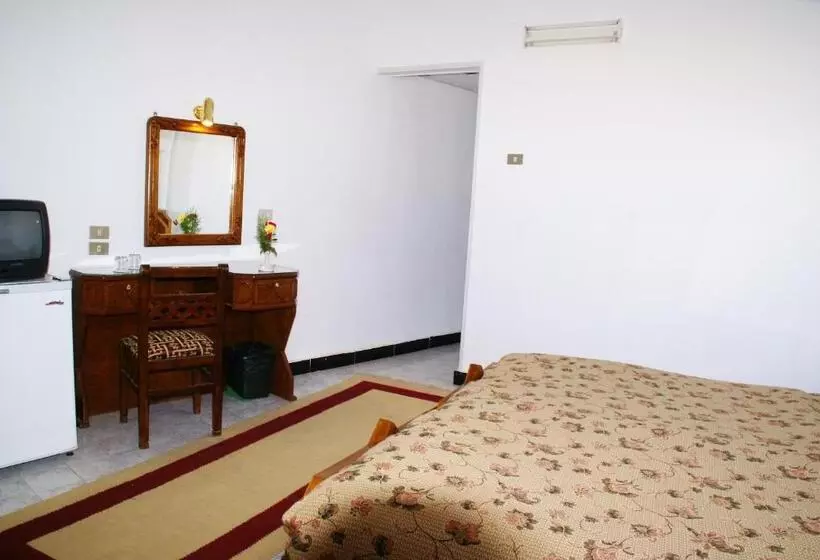 Fotos del hotel Sara:  15