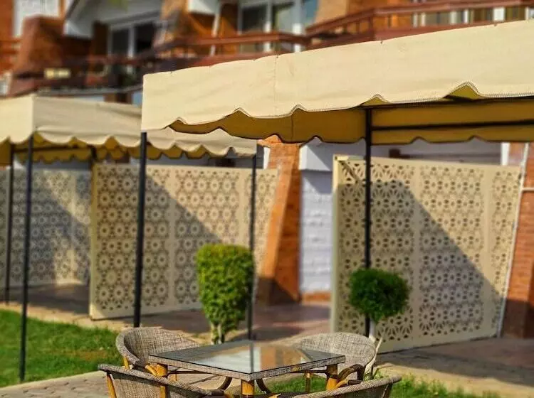 Fotos del hotel Jewel Maadi Cabins And Club:  4