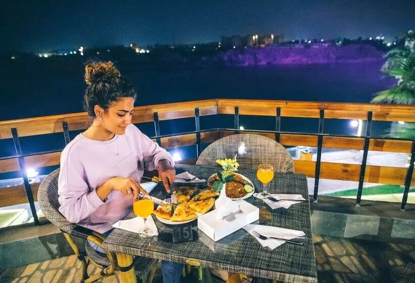 Fotos del hotel Jewel Maadi Cabins And Club:  7