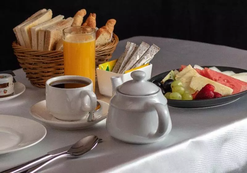 Fotos del hotel The Proud  Al Khobar:  17