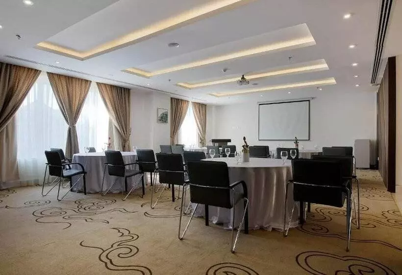 Fotos del hotel The Proud  Al Khobar:  16