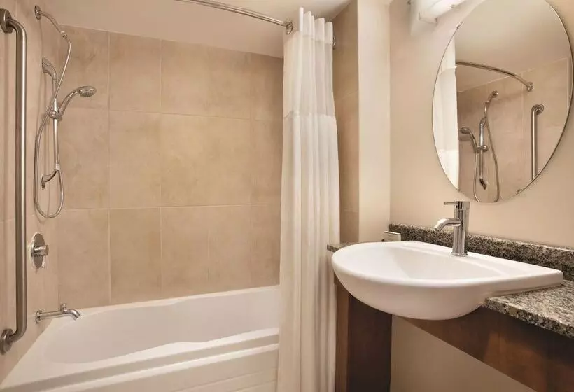 Fotos del hotel Embassy Suites By Hilton - Montreal:  9