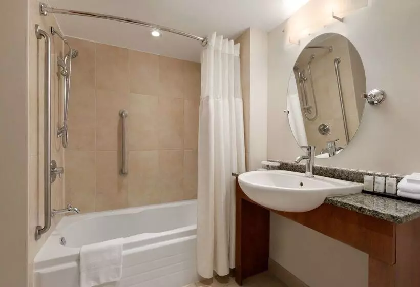 Fotos del hotel Embassy Suites By Hilton - Montreal:  14