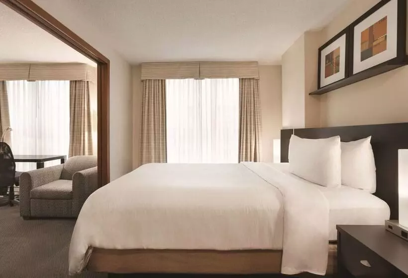 Fotos del hotel Embassy Suites By Hilton - Montreal:  23