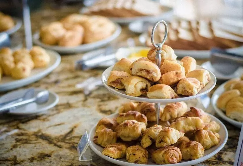 Fotos del hotel Kimo Palace:  14