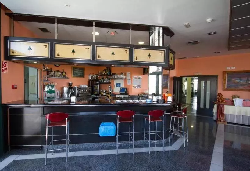 Fotos del hotel Los 5 Pinos:  11