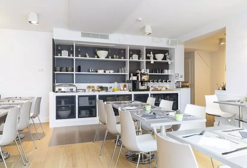 Fotos del hotel Made In Louise:  6