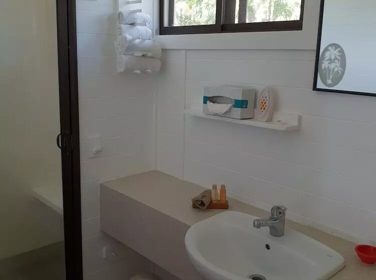 Fotos del hotel Aroa Beachside Inn:  6