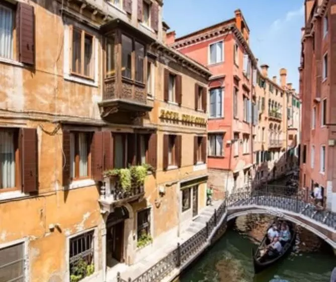 Fotos del hotel Dell'opera:  13