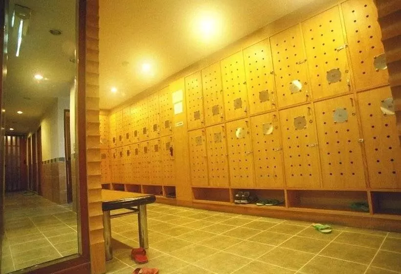 Fotos del hotel Ebina House:  7