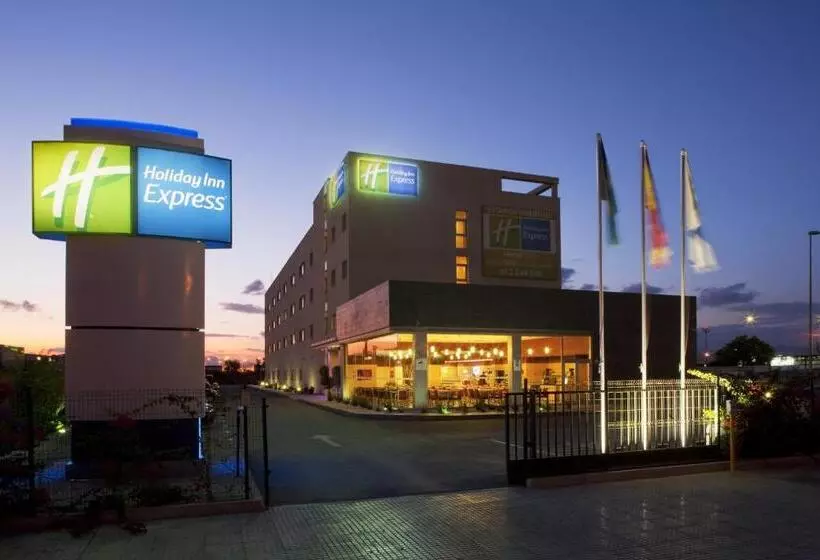 Fotos del hotel Holiday Inn Express Malaga Airport, An Ihg:  9