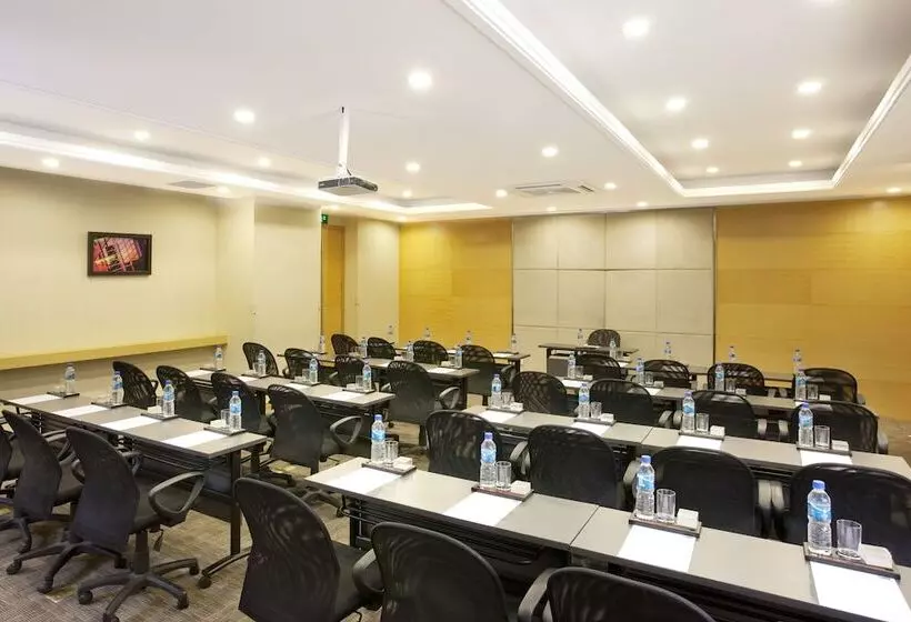 Fotos del hotel Holiday Inn Express Beijing Shangdi, An Ihg:  4