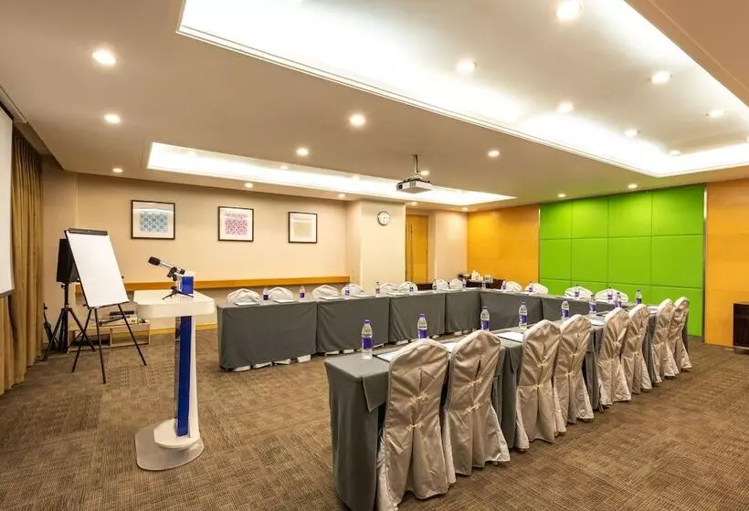 Fotos del hotel Holiday Inn Express Beijing Shangdi, An Ihg:  7