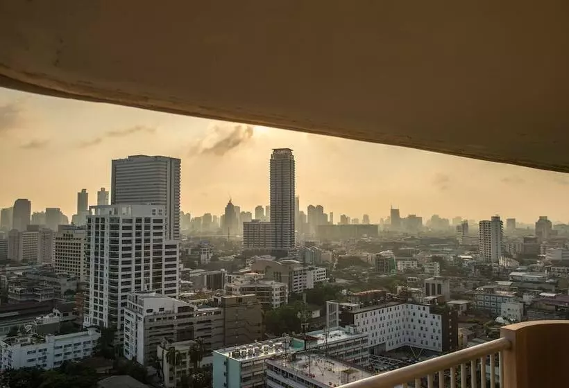 Fotos del hotel Pantip Suites Sathorn:  16
