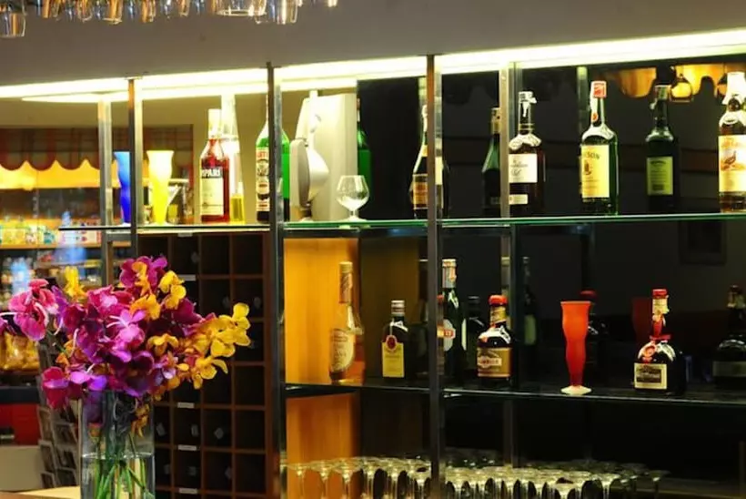 Fotos del hotel Pantip Suites Sathorn:  5