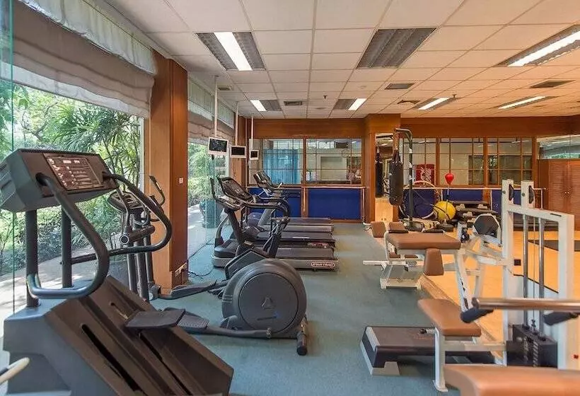 Fotos del hotel Pantip Suites Sathorn:  3